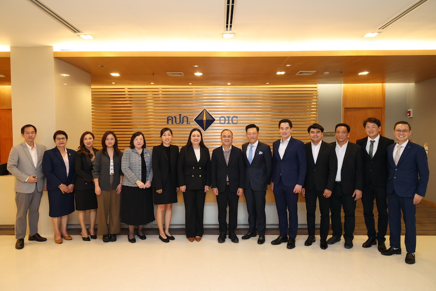 นายกสมาคมนายหน้าประกันภัยไทย  นำทีมคณะกรรมการบริหารชุดใหม่ เข้าพบเลขาธิการ คปภ.